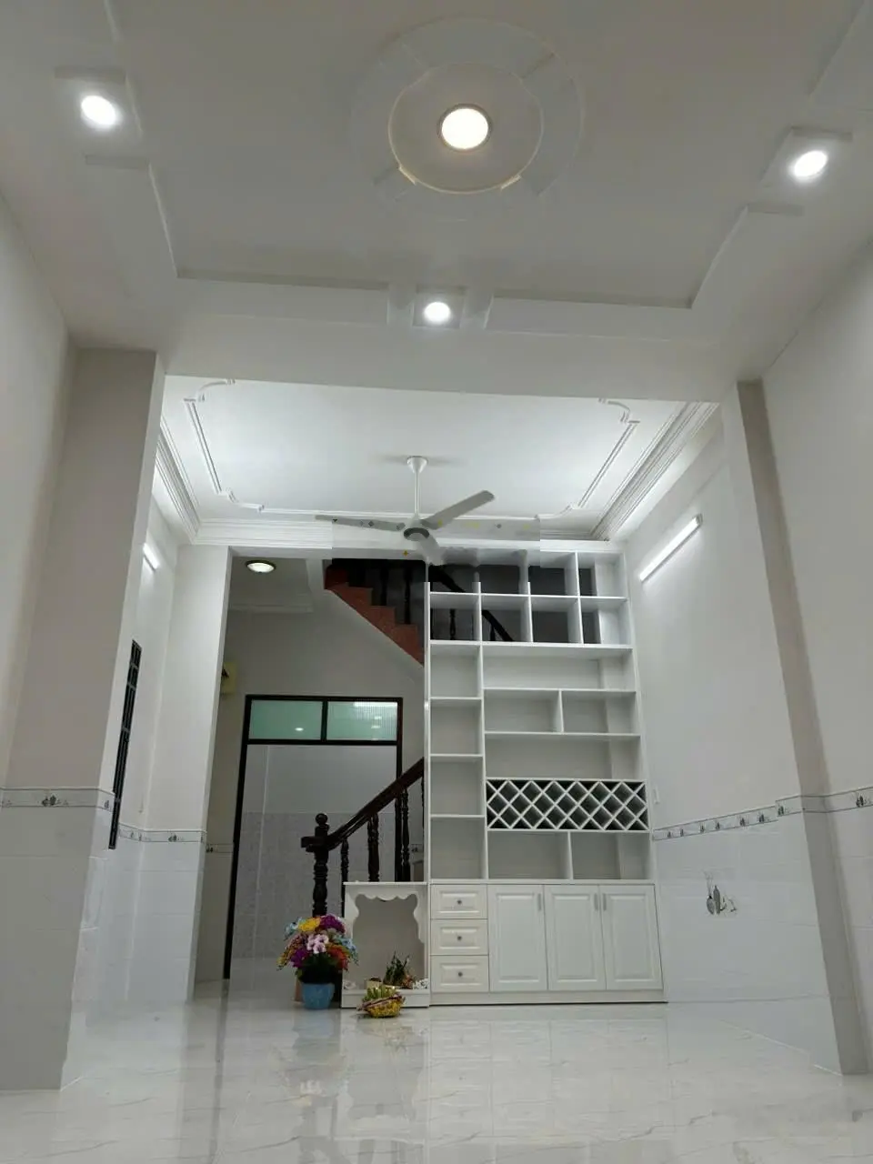 Bán nhà mặt tiền đường khu buôn bán 4 tầng BTCT Lê Quang Sung Phường 6 Quận 6