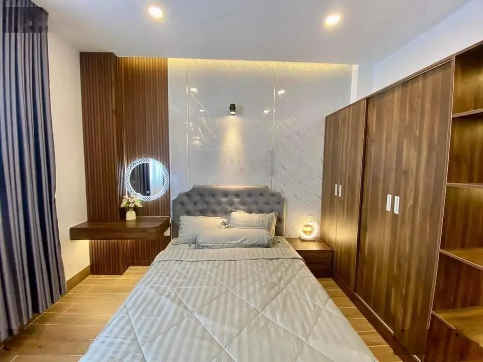 Bớt Lộc 100tr!! Cho Khách Hàng Chốt Nhanh Nhà Đẹp Điện Biên Phủ, P10, Q10, 4Tỷ880, DT:55m2, 1T3L