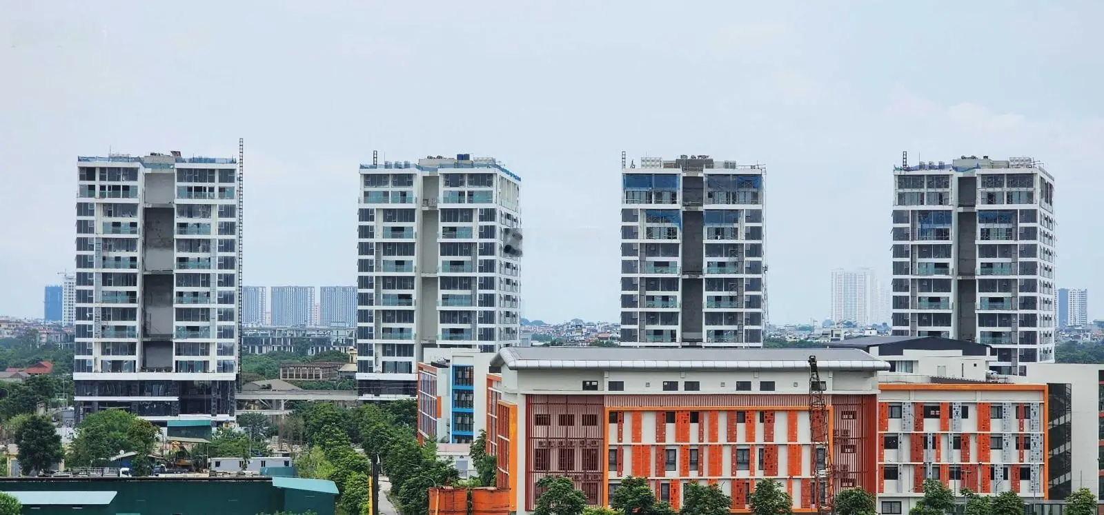 Bán gấp căn hộ 3 phòng ngủ ban công rộng, thoáng hướng mát giá nhỉnh 7 tỷ