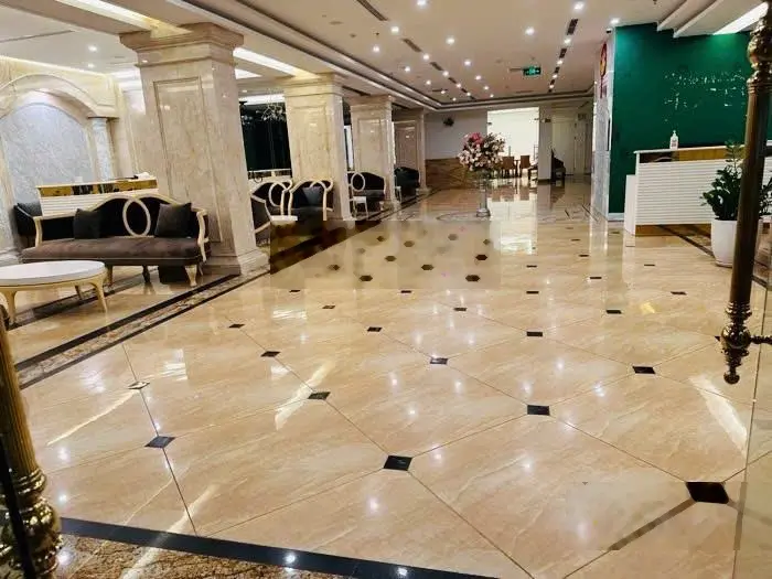 Bán tòa khách sạn 5 sao Nguyễn Thị Định hotel 550m2-9 tầng thang máy-mặt tiền 15m-ôtô tránh-250 tỷ