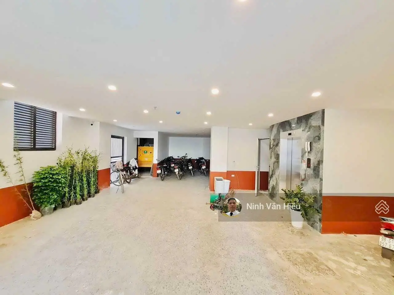 Chính chủ gửi bán tòa nhà dịch vụ 10 tầng tại Âu Cơ, Tây Hồ, Hà Nội