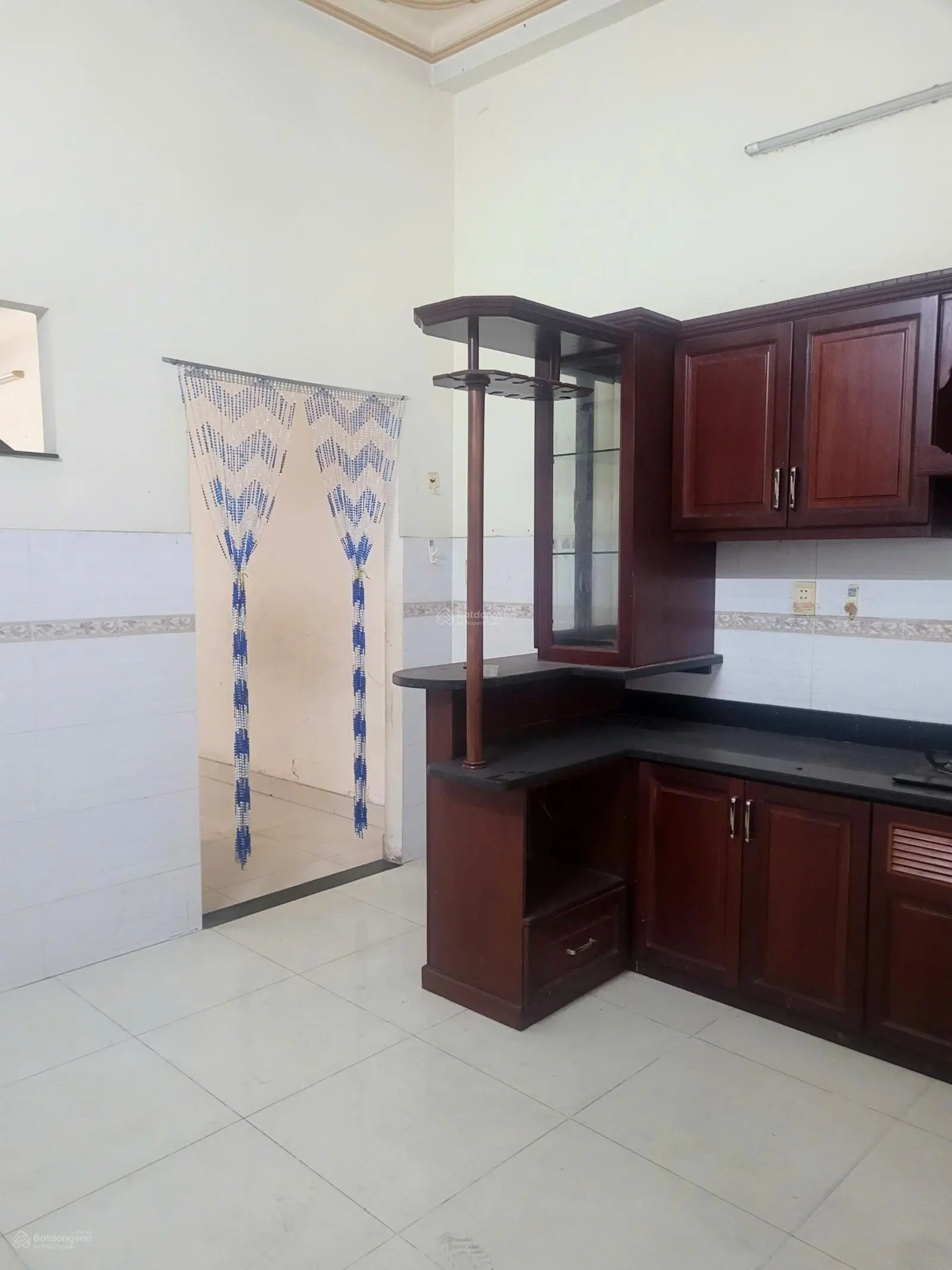 Cần bán gấp nhà 84m2, 5PN, Lê Quang Định, Phường 7, giá 9,6 tỷ thương lượng