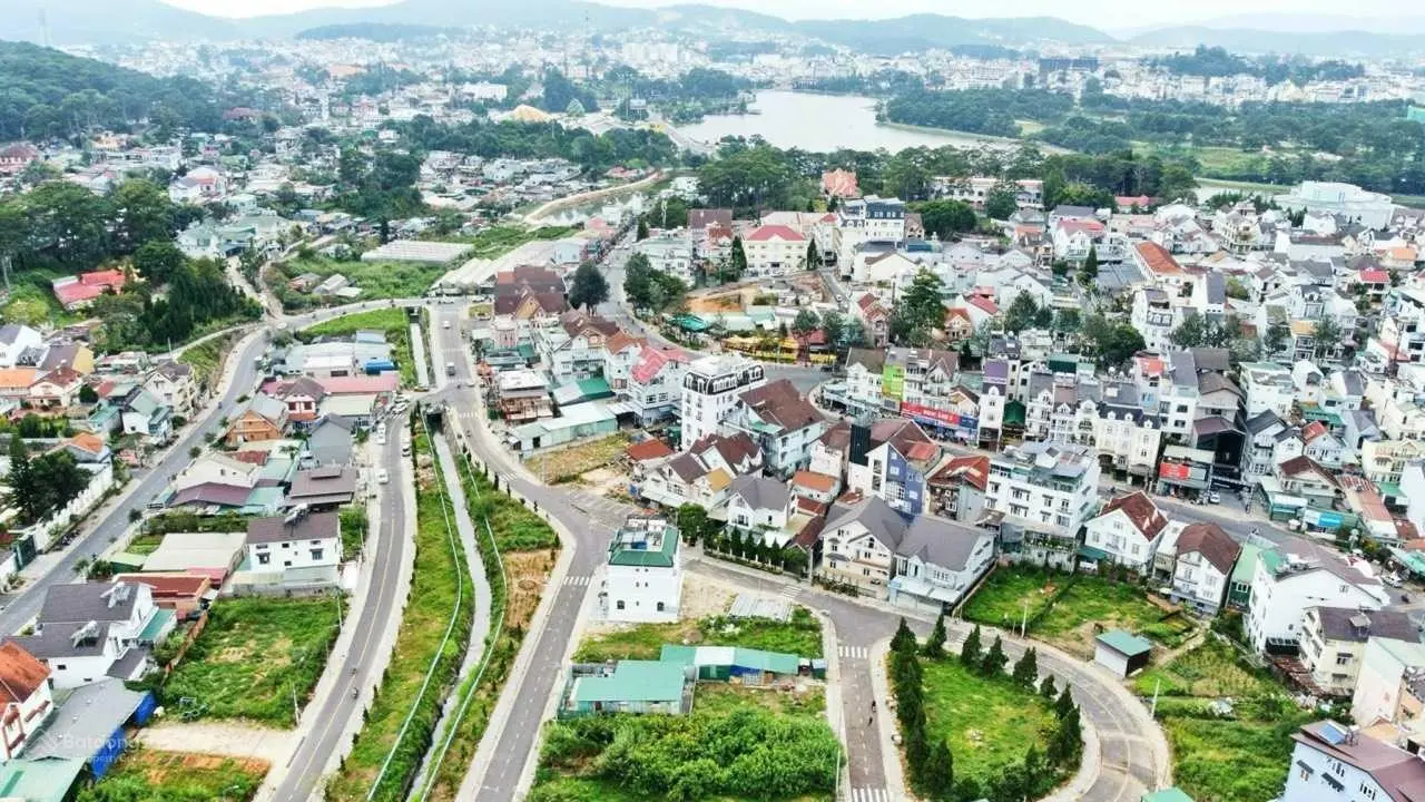Khách sạn 2MT KQH Phạm Hồng Thái 90m2 ngang 4,5m 4 tầng 9 phòng kinh doanh cách Hồ Xuân Hương 800m