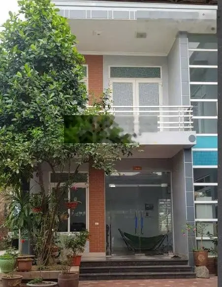 Bán đất tặng nhà mặt đường Thống Nhất gần bến xe, chính chủ. LH: 0913286950 hoặc 0983112234
