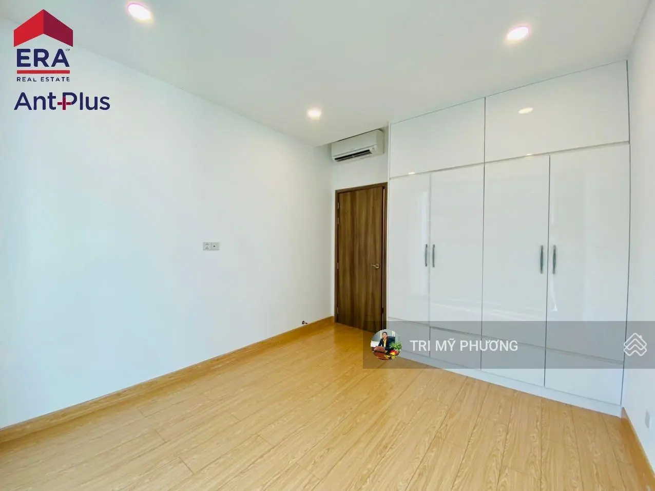 Chính chủ bán 1PN Sunwah Pearl + tầng trung, cao + View đẹp, thoáng + full nội thất + vào ở ngay