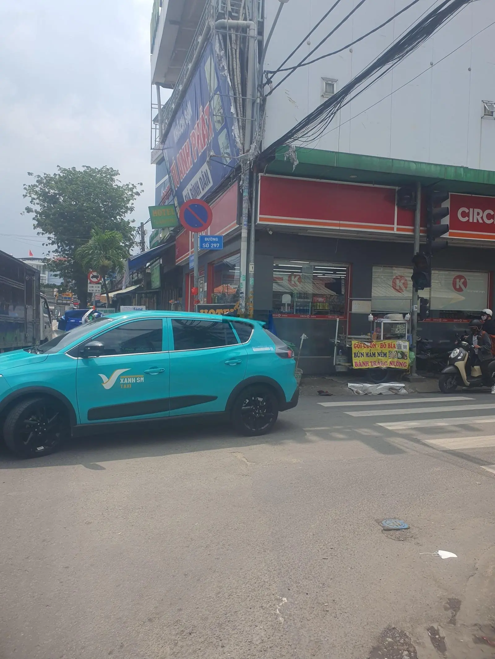 Bán nhanh nhà 4 lầu ngang 5m mặt tiền đường 297 Đỗ Xuân Hợp Quận 9 giá 12,6 tỷ