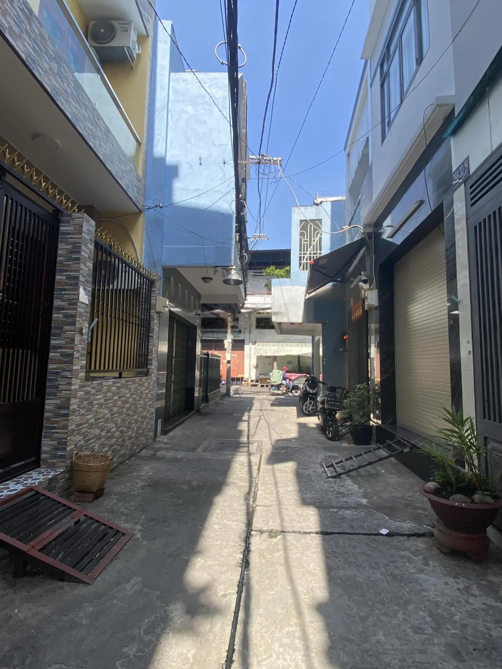 Bán nhà Lê Quang Sung Q6, gần chợ Minh Phụng, Cây Gõ- hẻm ôtô- 4 x 10- 4 tầng- 4 pngủ- 5,5 tỷ
