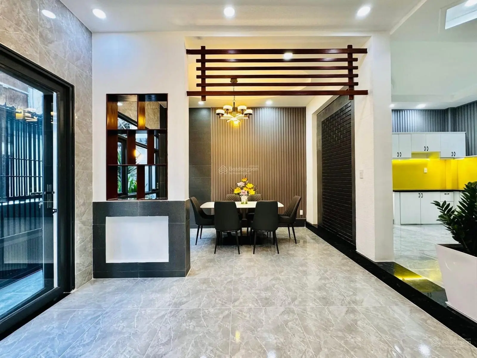 Bán nhà Đường Cao Thắng, P3, Quận 3, Hồ Chí Minh, 60m2, Gọi ngay cho em Thọ 0374 926 ***