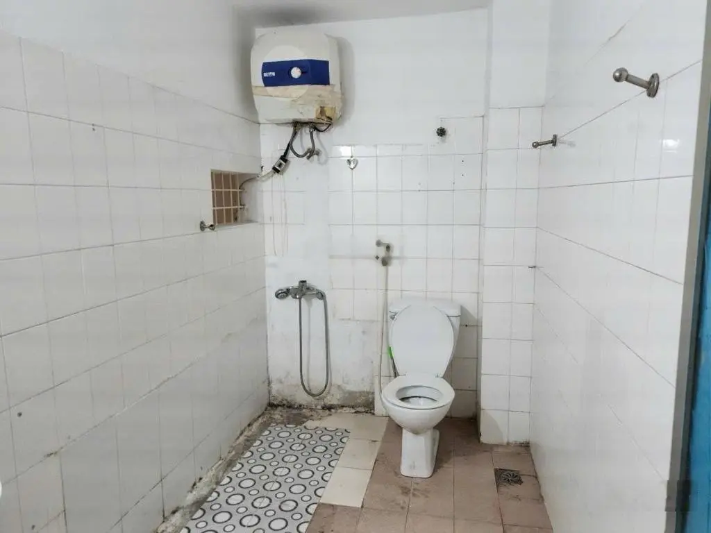 Bán nhà mặt phố quan nhân 70m2- mặt tiền 4.5m - giá 17 tỷ 800 (thương lượng)
