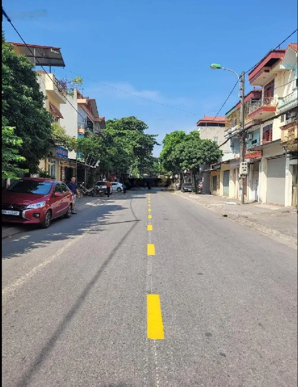 NHÀ 2 ĐƯỜNG . MẶT ĐƯỜNG GA ĐÔNG ANH 156M MT 5M ĐƯỜNG XE BUÝT TRÁNH XE BUÝT VỈA HÈ RỘNG KINH DOANH