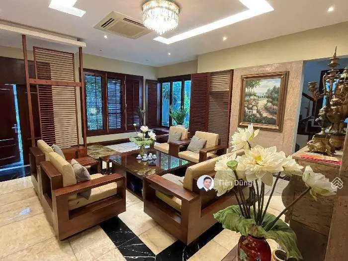 Nhà Phố Tân Mai, 90m2 x 5 tầng, lô góc, MT 6m, vỉa hè rộng, giá 24 tỷ