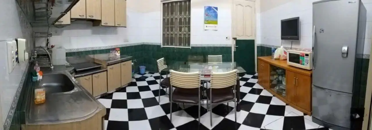 Siêu phẩm! Nguyễn Viết Xuân phân Lô dân xây ô tô tránh gara 70m2, 5 tầng chỉ nhỉnh 22 tỷ