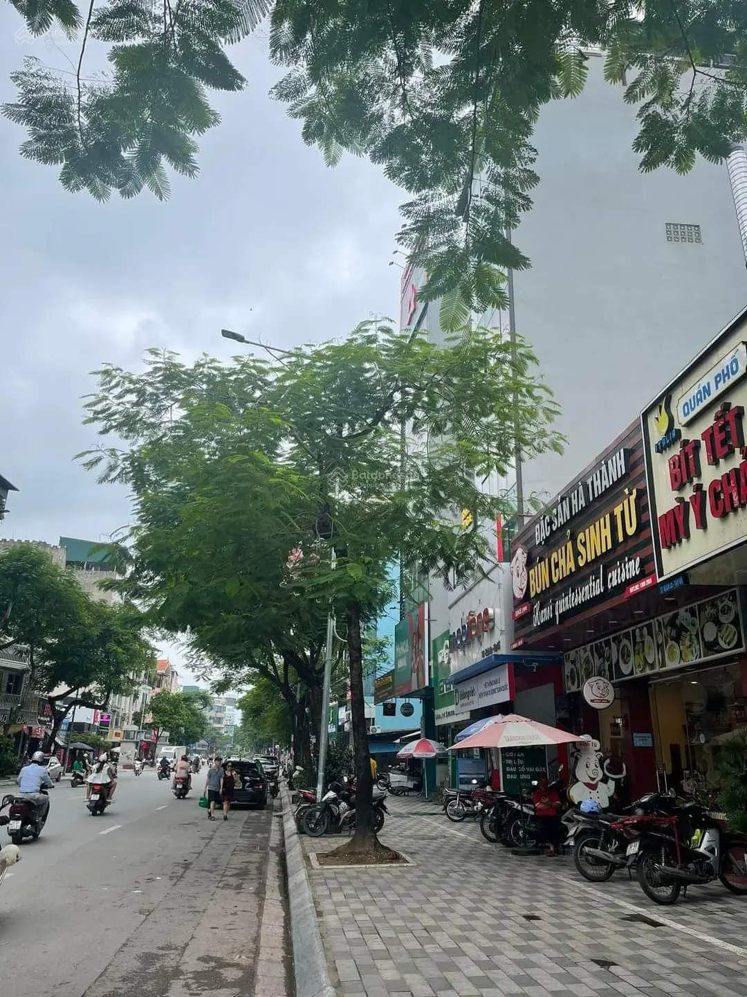 Mảnh đất siêu đẹp mặt phố xuân la 310m2 - mt/10m - 170tỷ- vỉa hè rộng- xây buildinh víp