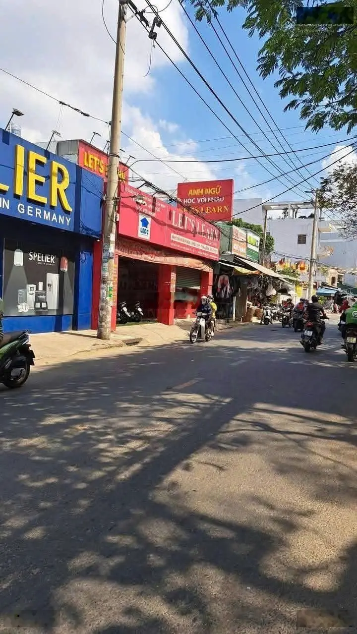 Mặt tiền quận 11 - lạc long quân - 160m2 [9.15 x 18m] - dòng tiền 600tr/năm - giá 21.9 tỷ tl