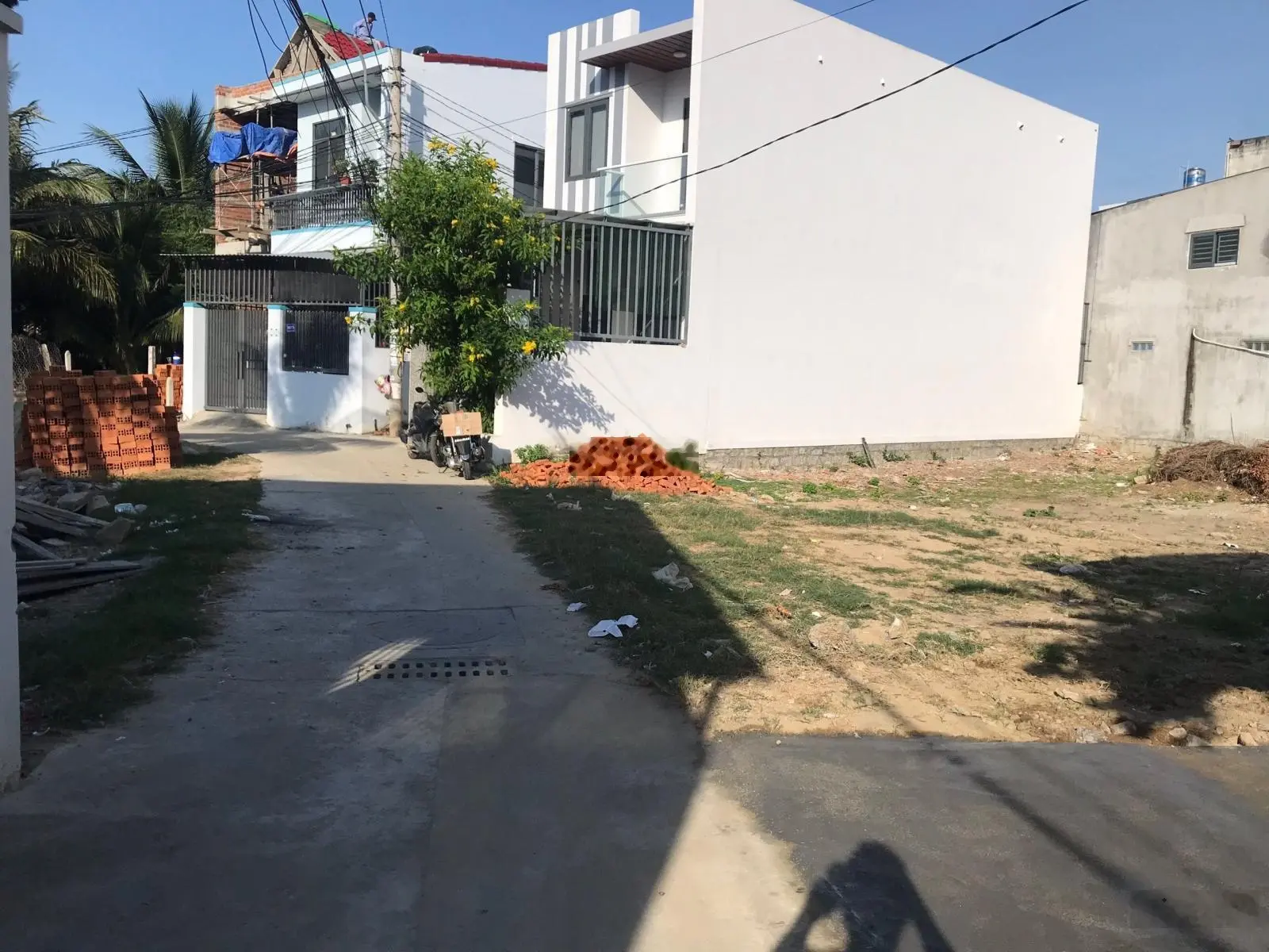 Nhà vườn gần sông - 392m2 - 180m2 thổ cư