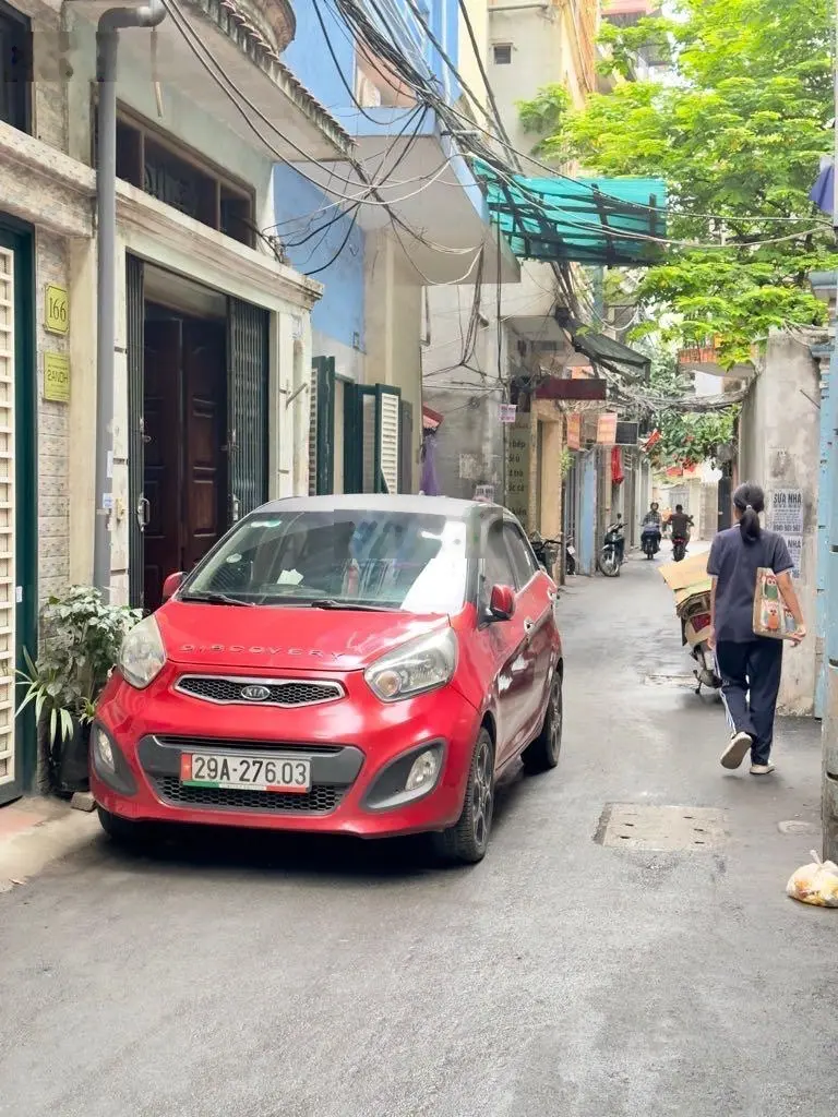 Bán căn nhà Mặt Phố Thịnh Quang - mặt tiền 8 mét giá chỉ 130tr/1 mét cực hiếm có nhà toàn gỗ Lim