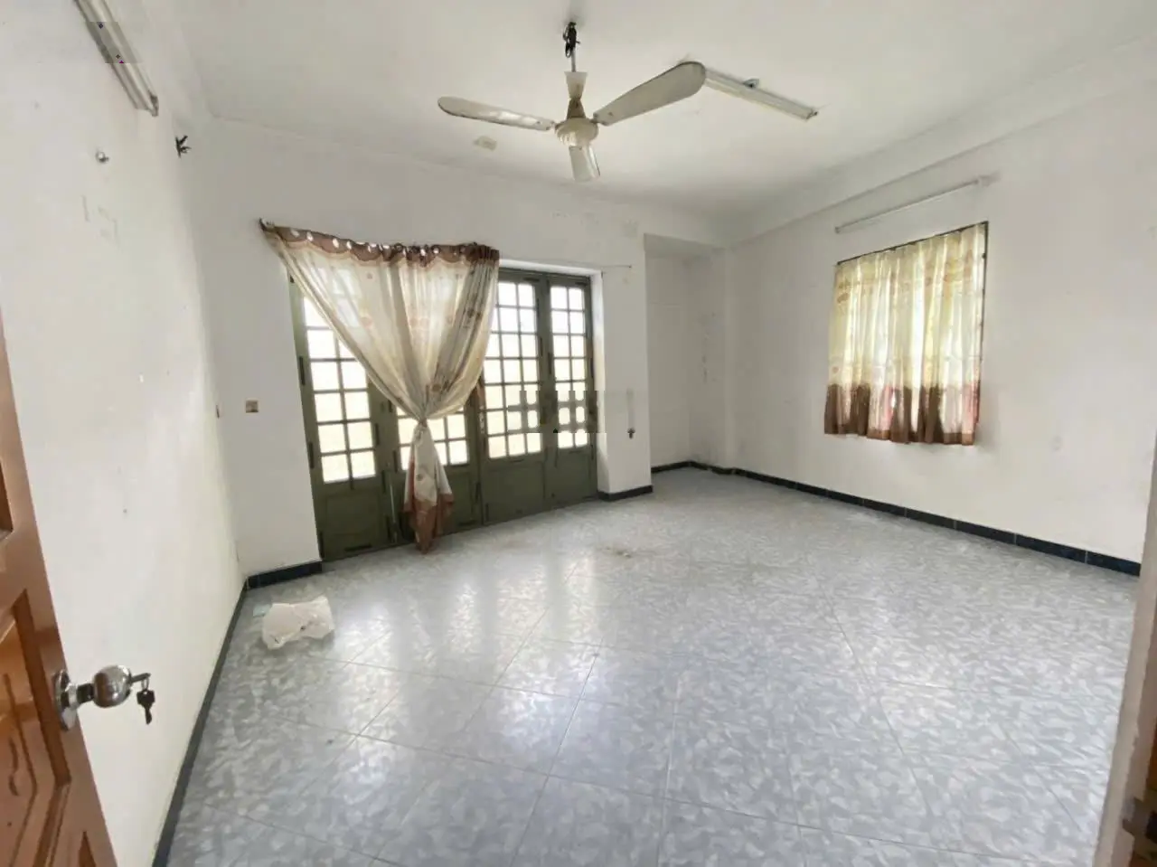 Hai mặt tiền Hàn Hải Nguyên Xóm Đất Q11 (3.4 * 12.5) 4 lầu 11.8 tỷ