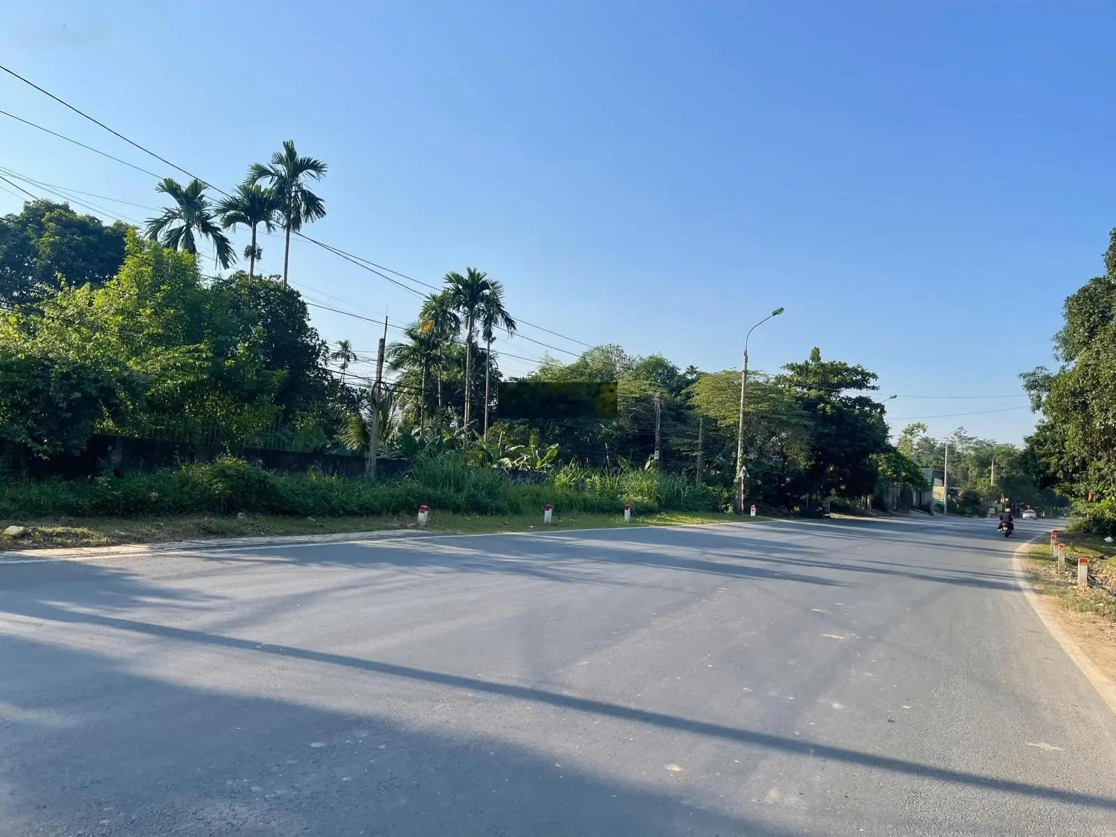 Bán đất mặt QL6 Trung Minh, Hoà Bình, tổng diện tích 1500m2 trong đó có 300m2 thổ cư + đất vườn