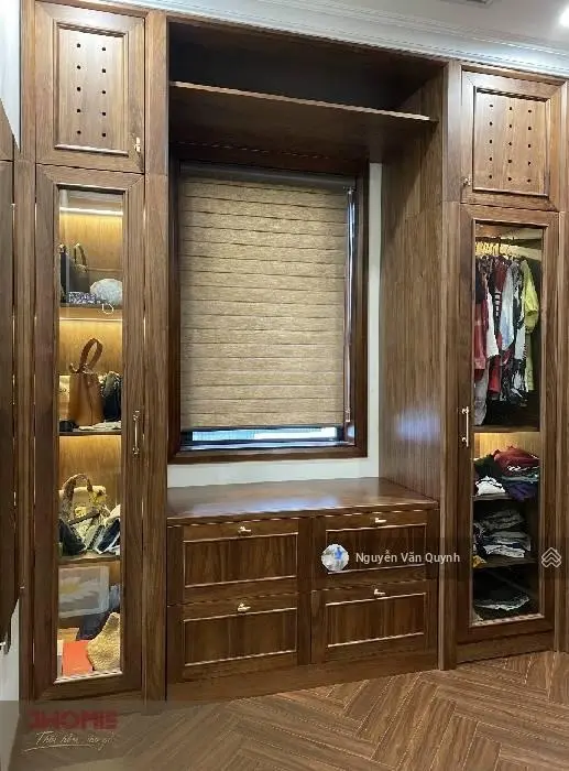 Chính chủ gửi bán biệt thự Ciputra khu K2 diện tích 180m2, mặt tiền 9m, xây 4 tầng, giá 70 tỷ có TL