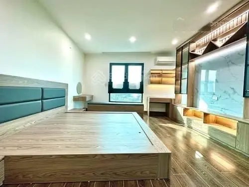 Siêu phẩm- nhà 3 mặt thoáng-5 tầng-thang máy, vỉa hè ô tô tránh+ ngủ ngày đêm- kinh doanh đỉnh cao