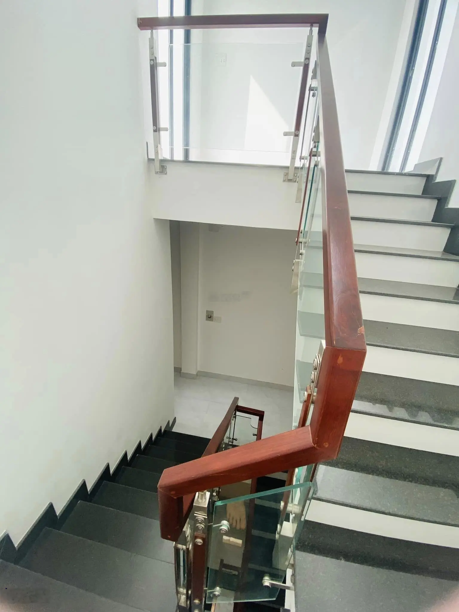 Chủ thanh lý nhà Thạnh Xuân 24, Quận 12, 85m2 nhà đẹp, sổ riêng giá 2 tỷ 8