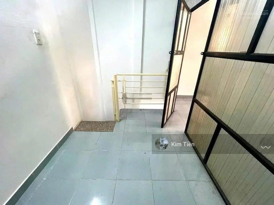 Ra nhanh nhà 1 trệt 1 lầu hẻm 1/ đường Rạch Ông Đồ Bình Chánh, nhà chính chủ miễn tiếp cò SHR