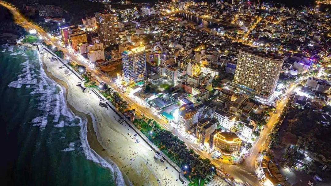 40 tỷ bán villa đẹp, lưng tựa núi view biển núi Hải Đăng, Phường 2, TP Vũng Tàu. Nguồn thu 180tr/th