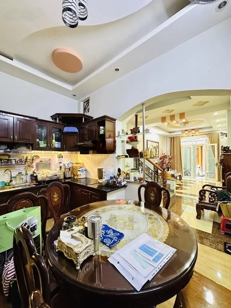 Hẻm xe hơi vô nhà - 56m2 - 4 tầng - an ninh