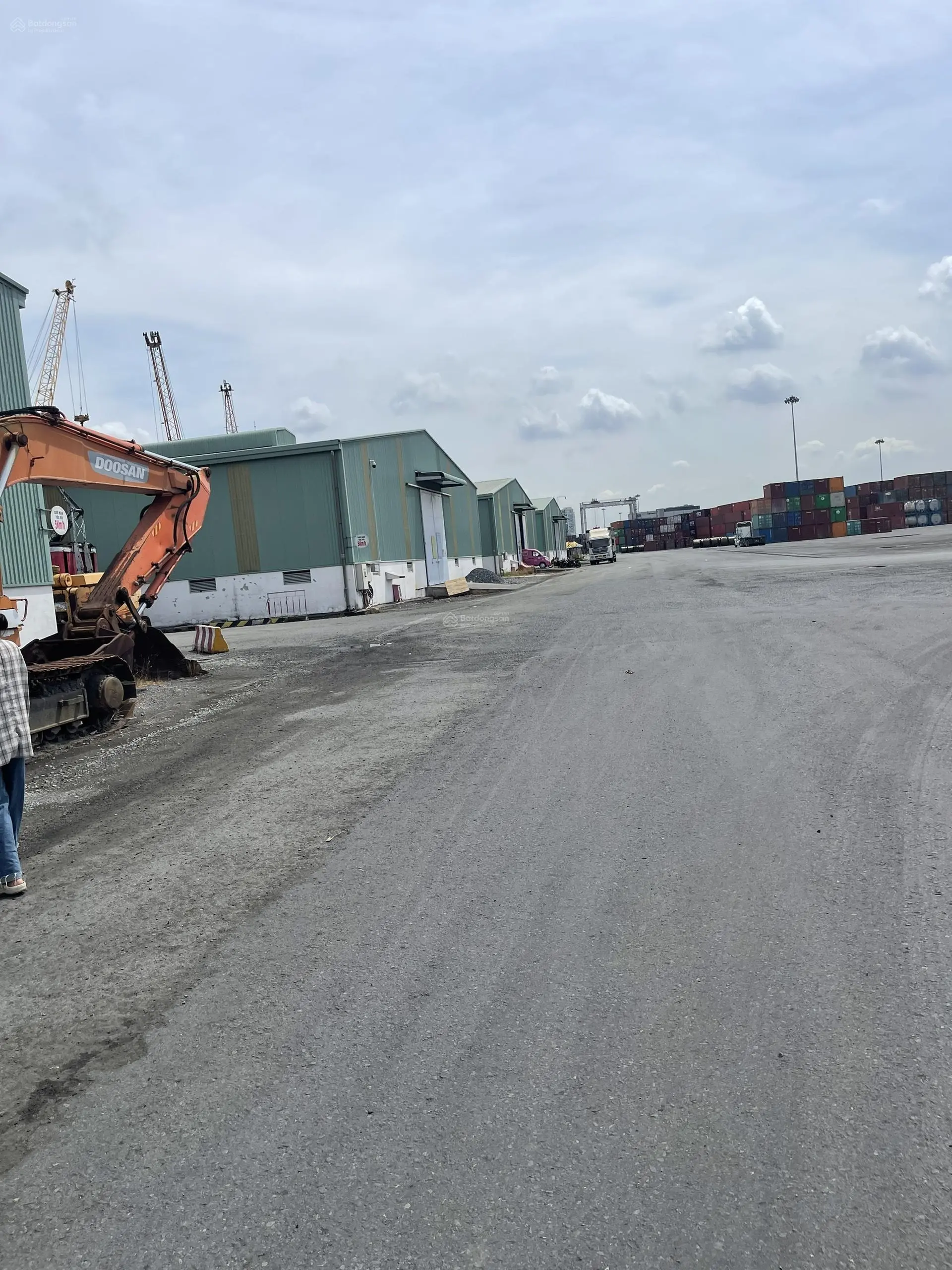 Bán gấp quỹ đất 3,3ha - vị trí chiến lược TT H.Nhà Bè - thích hợp làm DA KDC, Khu vui chơi - 10tr/m