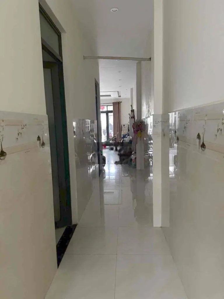 Bán nhà MÊ SUỐT đường 7m5 gần chợ Hoà Khánh