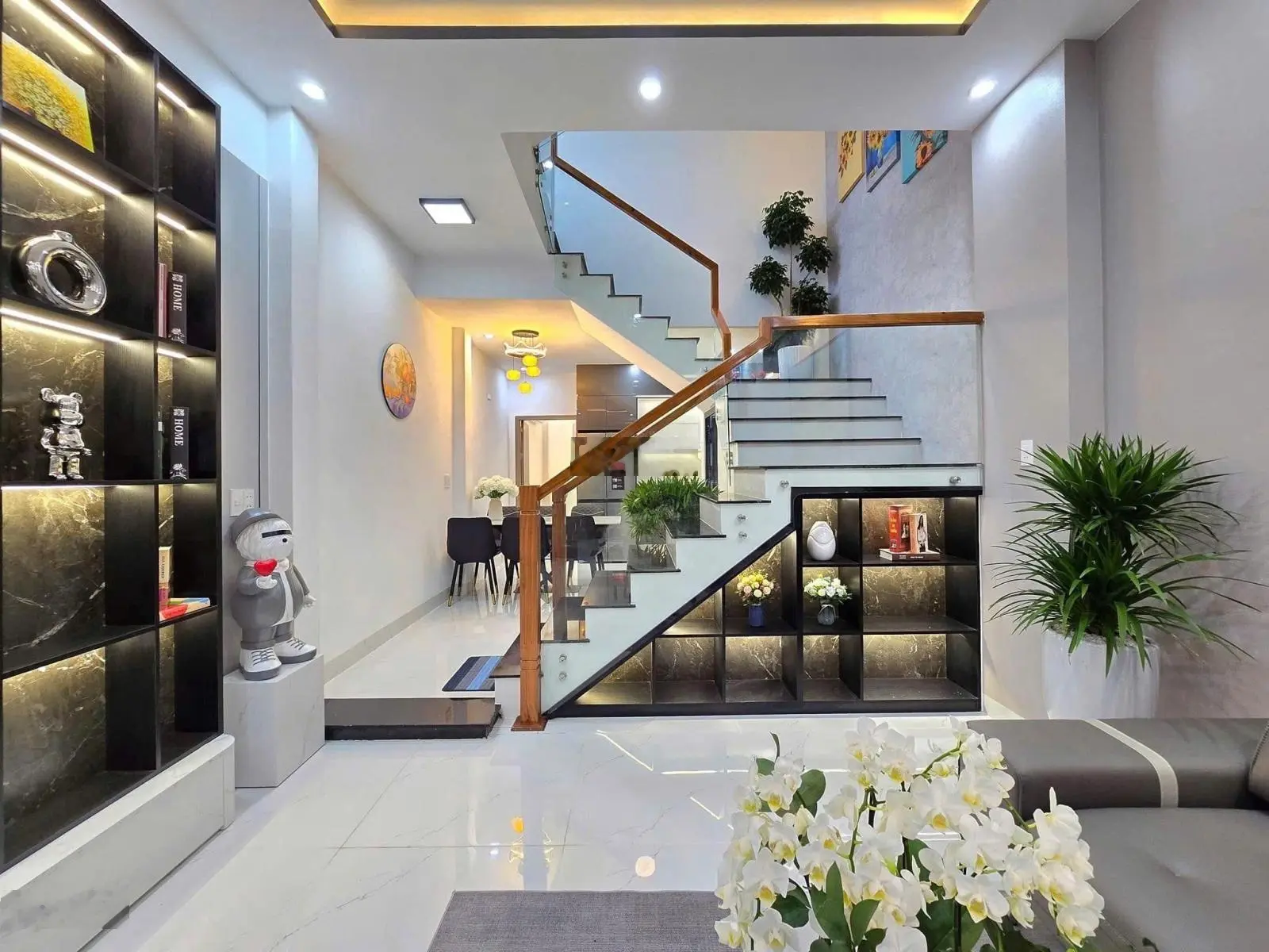 Bán nhà riêng giá 1tỷ850 tại đường dương đình cúc,80m2 view đẹp, 3pn-2wc , cho thuê đầu tư .