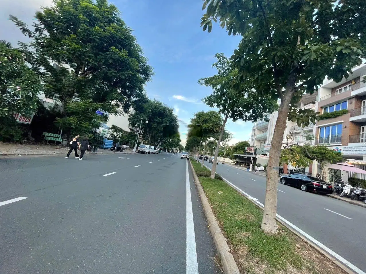 Bán nhanh lô đất siêu hiếm giá tốt đường Hà Huy Tập đường đôi đẹp nhất khu cảnh đồi PMH, Quận 7