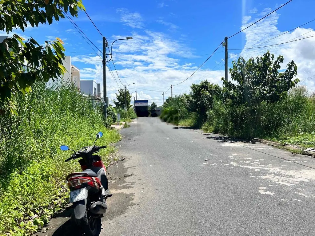 Nền đường số 4 kdc sao mai tp cà mau