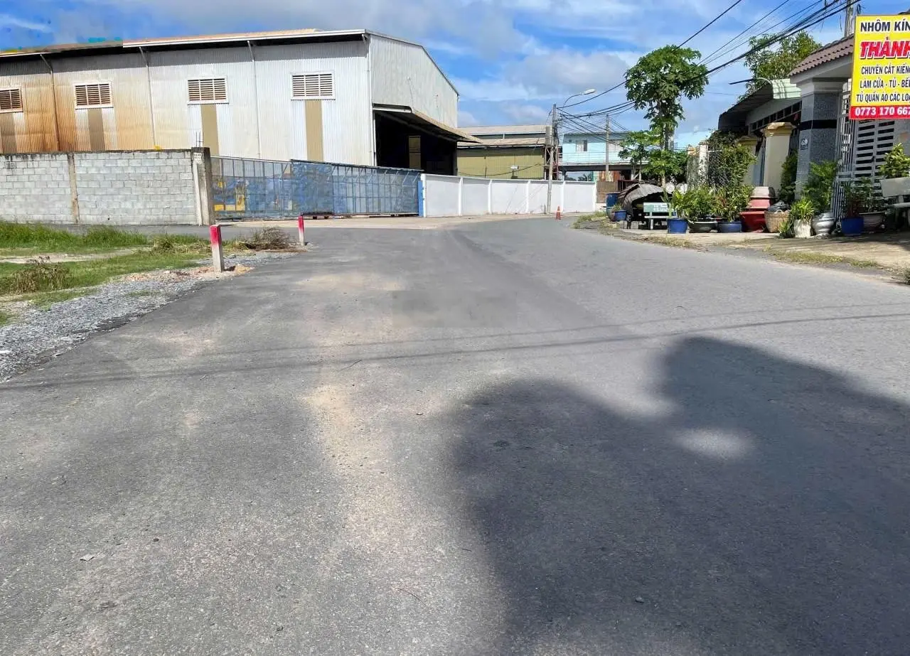 Bán nhanh lô đất 86m2, SHR, full thổ, Tân Thông Hội, Củ Chi, 1 tỷ 945