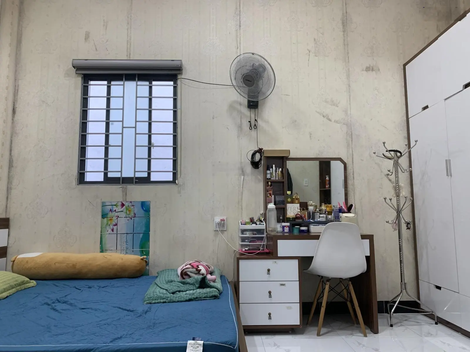 Nhà hướng Đông Nam mặt tiền gần hồ Đống Đa, TP Quy Nhơn giá trên 3 tỷ (còn TL)