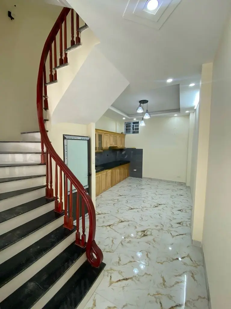 Bán nhà tại Phụng Châu, Chương Mỹ. Diện tích 34m2, 3 tầng, giá 1,69 tỷ
