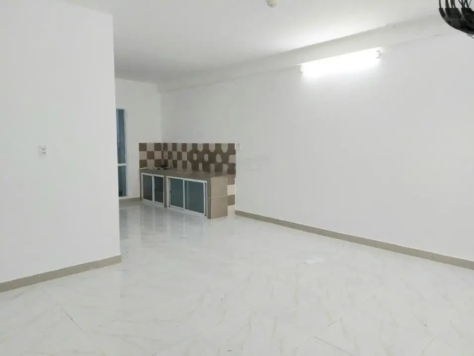 Công ty Cường Thịnh - ngay dự án. Chuyên CH Belleza, DT 80m2, 2PN, 2WC, giá 2.4tỷ, có nhiều căn