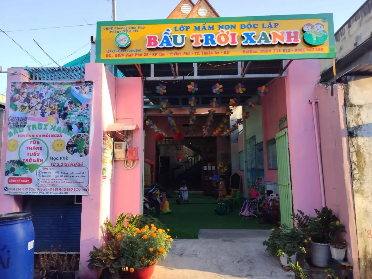 Nhà 1 trệt 1 lầu đường nhựa Vĩnh Phú