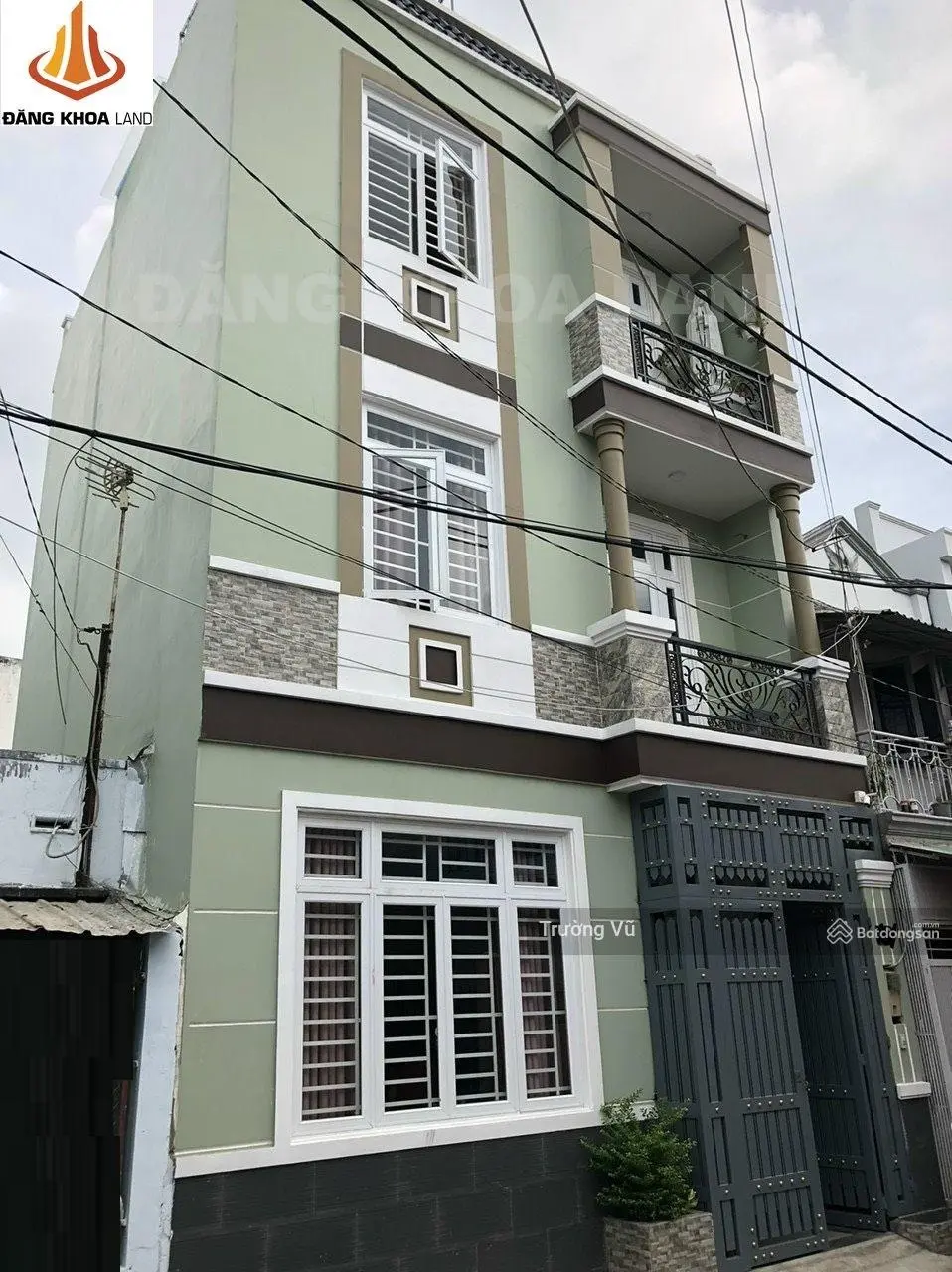 bán nhà 2 mặt tiền đường nhựa 4,5m oto vào nhà 4 tầng 4PN4WC 7ty4 gần đại học ngân hàng Linh Chiểu
