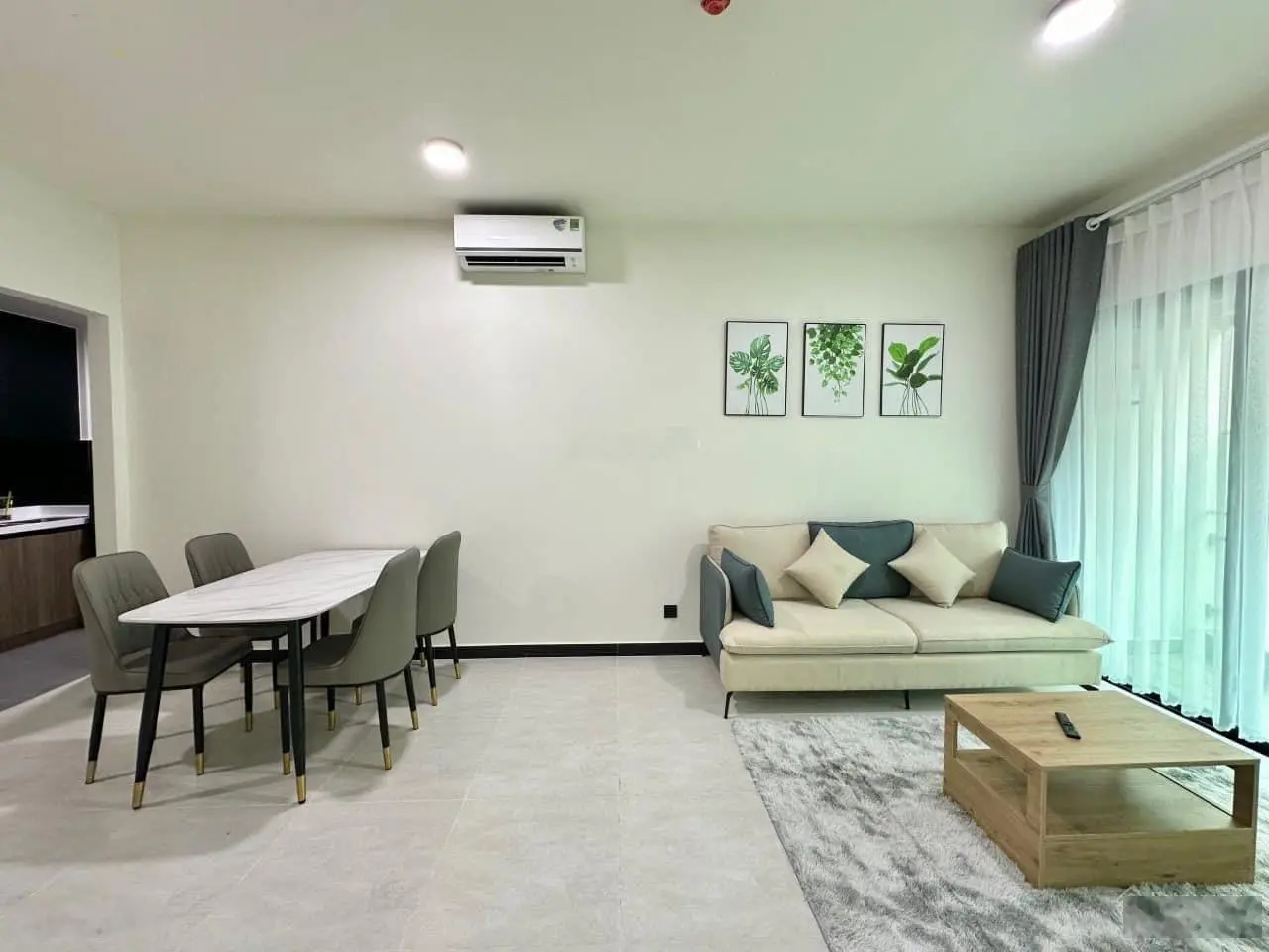 CHÍNH CHỦ CẦN BÁN GẤP CĂN HỘ THẢO ĐIỀN QUẬN 2, 2PN2WC, 72M2, GIÁ 2TỶ300TRIỆU