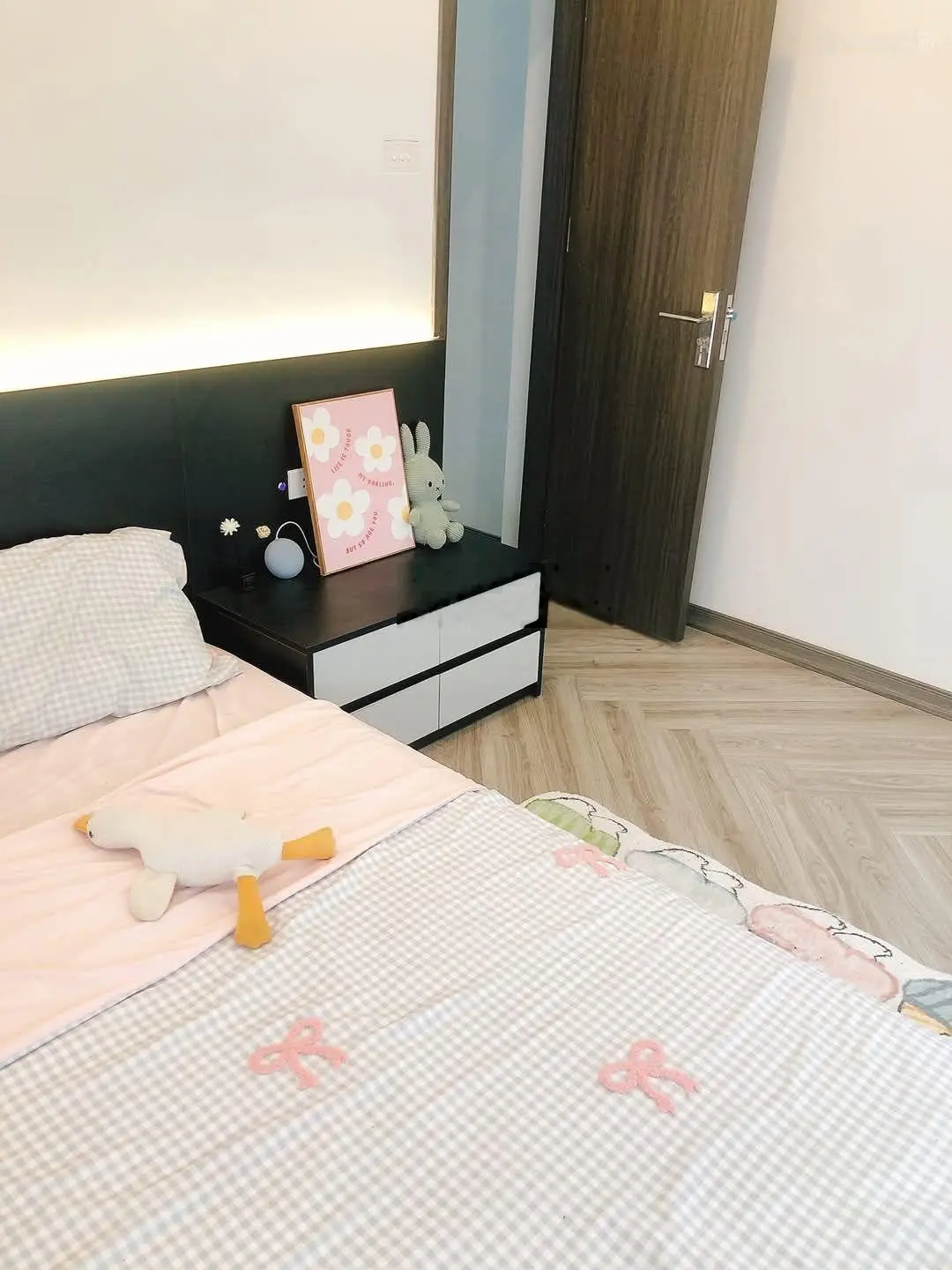 Chính chủ bán nhà Hoàng Cầu phân lô ô tô 20m ra phố 75m*4tầng chỉ 20tỷ nhỉnh
