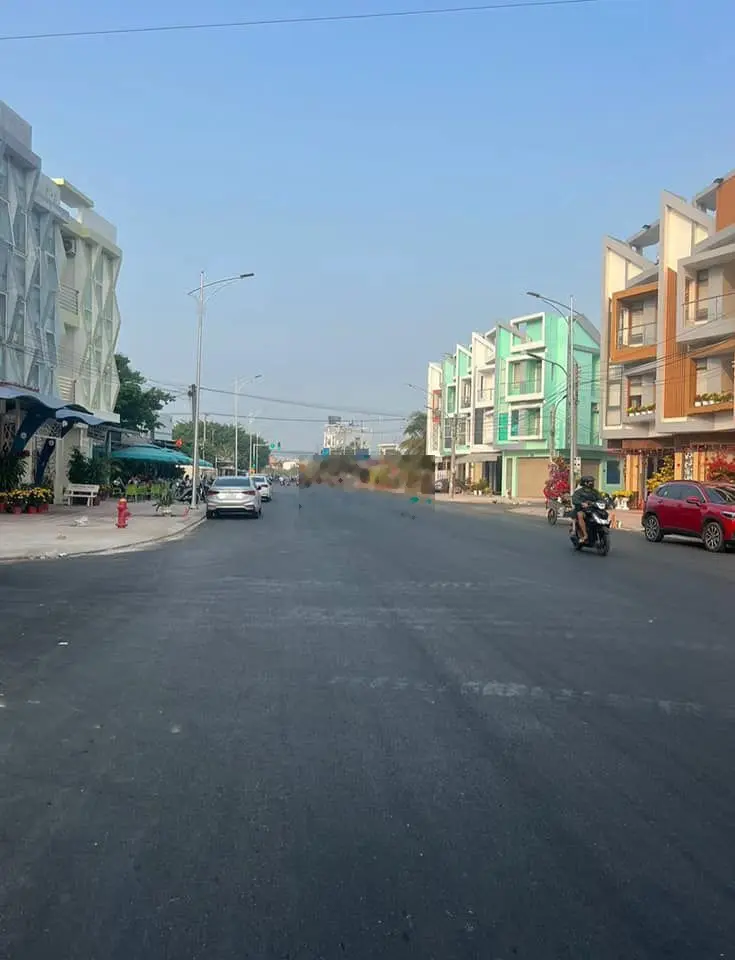 Ngộp vốn bán gấp lô đất ngay Bệnh Viện Vĩnh Long,100m2, chỉ 600tr SHR