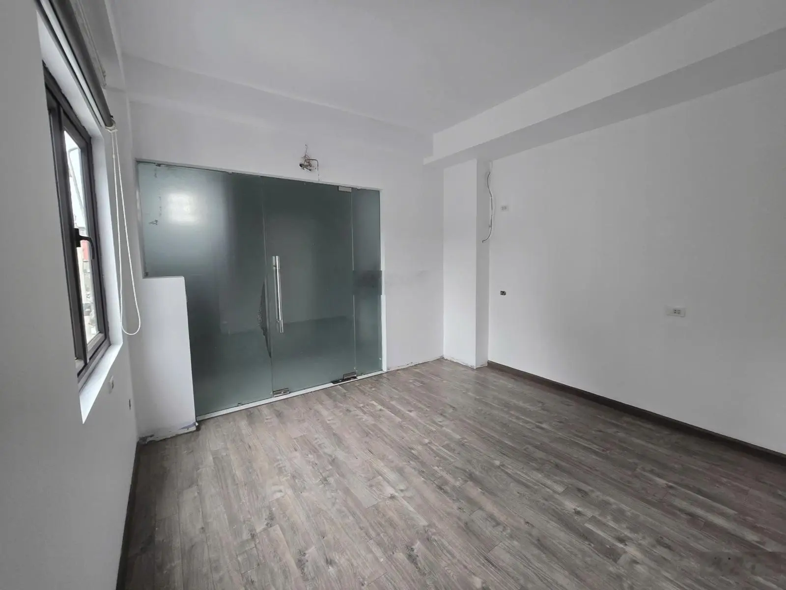 Bán nhà 6 tầng thang máy phố Yên Hòa-Cầu Giấy-Hà Nội, vị trí đẹp, kinh doanh tốt. Giá thương lượng!