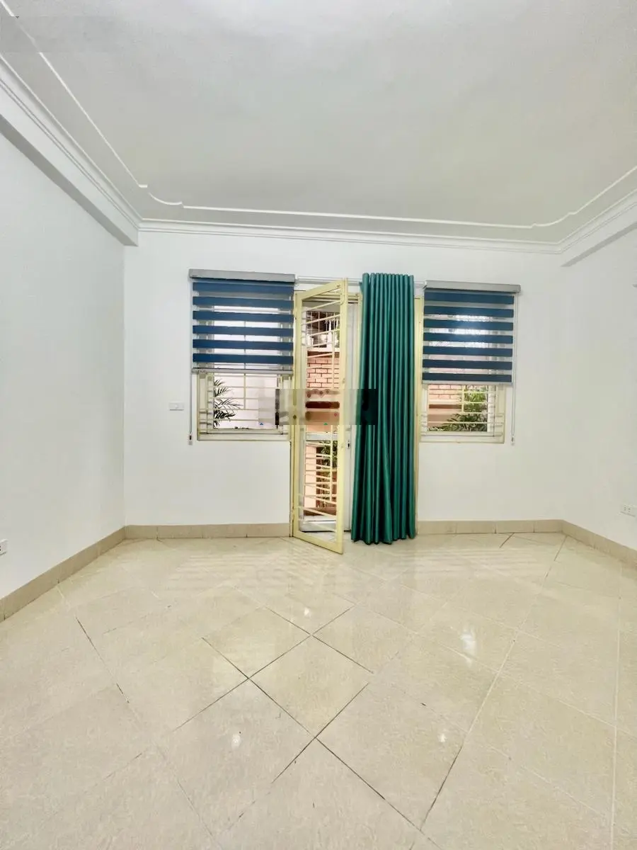 Bán nhà Định Công - lô góc - 37m2 - 5 tầng - 8,6 tỷ - sổ đỏ vuông