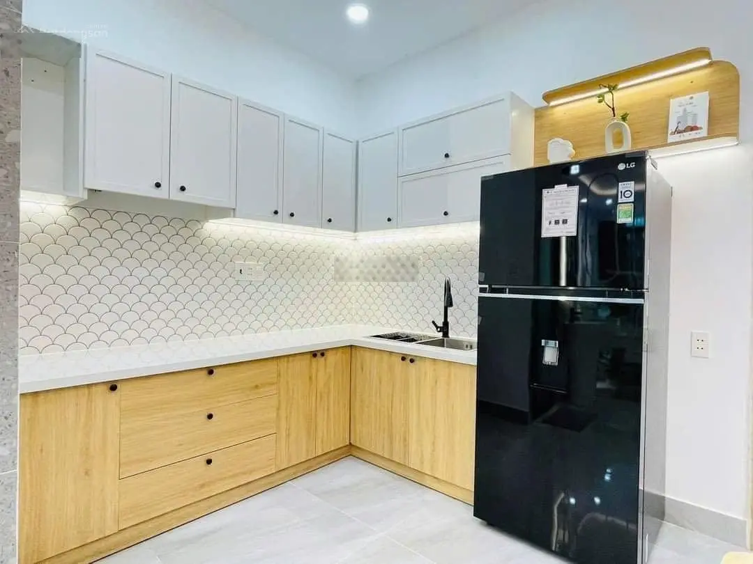 Bán nhà 2 tầng 31m2 chỉ 1tỷ850 Cao Thắng, P12, Q10. Gần BV Bình Dân, chợ Hồ Thị Kỹ. Sẵn sổ, hẻm 6m.