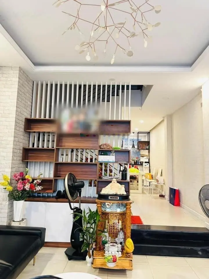 Cần bán nhà HXH, đường Vạn Kiếp, Quận Bình Thạnh, gần trường học DT 36m2 LH 0932970686