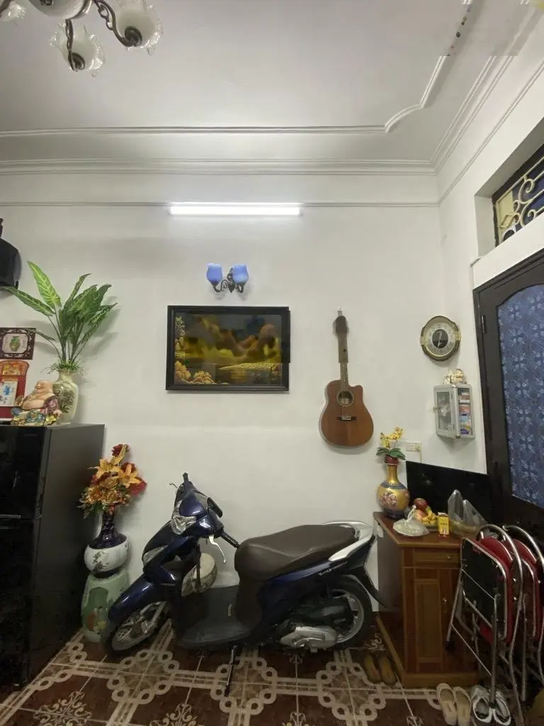 Nhà phố Trương Định - HBT - 40m2 - 4 tầng đủ công năng - 7tỷ2 - Phân lô oto tránh đỗ , Kinh Doanh