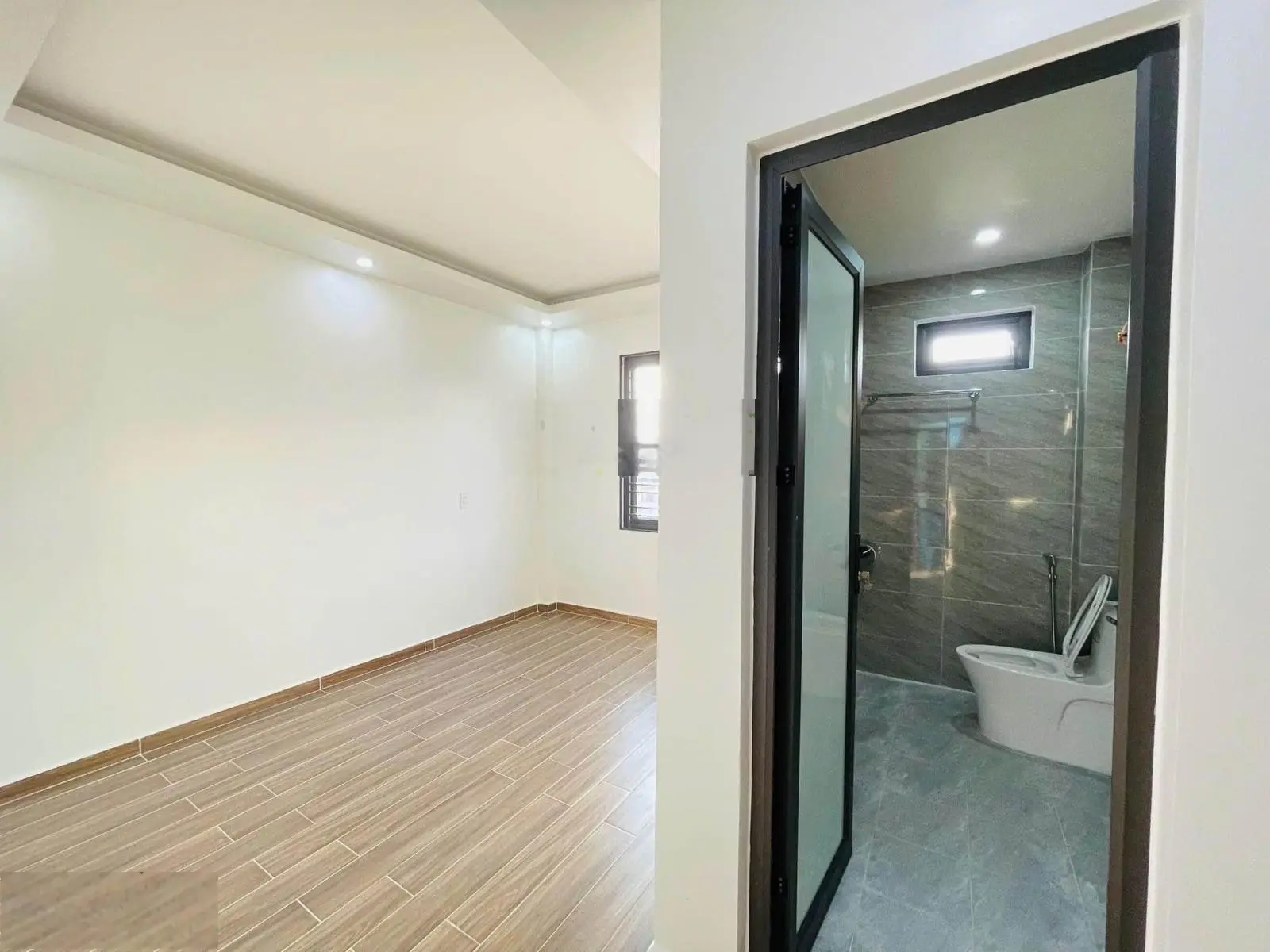 Siêu phẩm An Đồng! Nhà 75.6m2 x 3 tầng sân để ô tô, nội thất cực đẹp, ngay Hoàng Huy, chỉ 3.5 tỷ