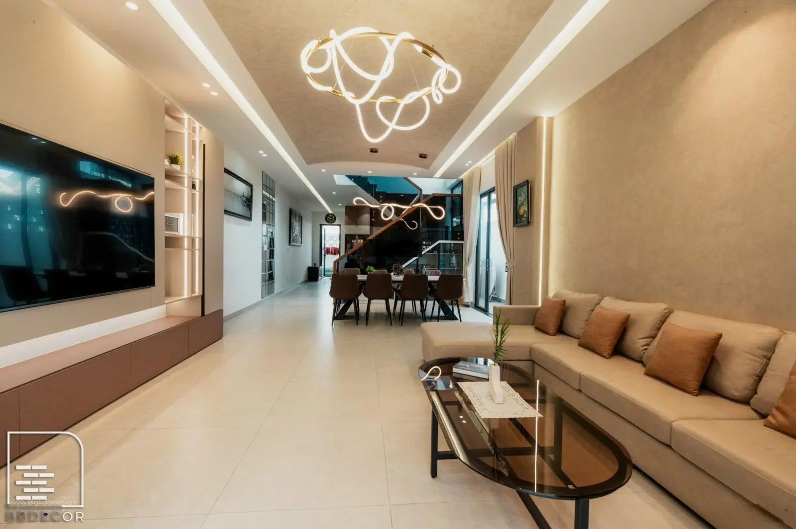 Biệt thự 325m2 tại Nguyễn Hữu Cầu, P12, Đà Lạt - giá cực kì hấp dẫn 24 tỷ