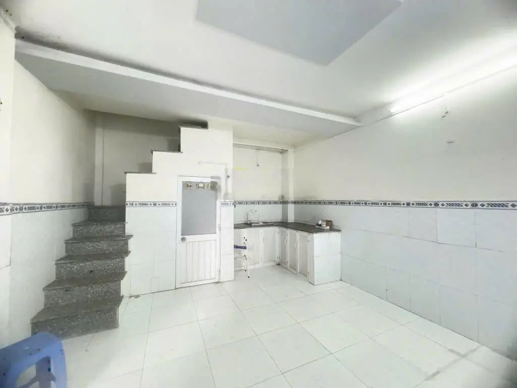 BÁN NHANH NHÀ TRỐNG Đường Phạm Văn Đồng Phường 1 Quận Gò Vấp,DT:21,32m2/1.890 Tỷ,Sổ Chính Chủ